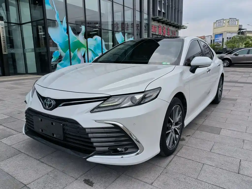Camry 2021 2.5G Deluxe Edition купить на сайте DeffCars