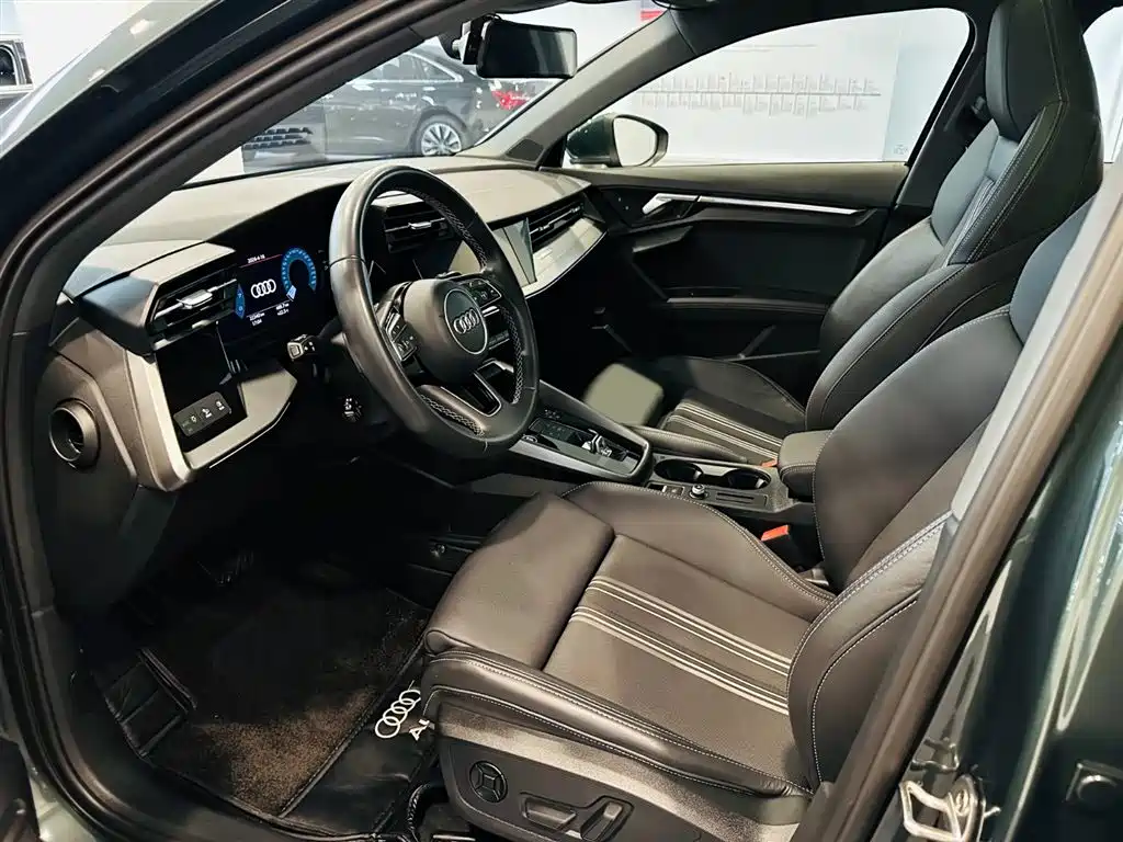 Audi A3 2024 A3L Limousine 35 TFSI Fashionable and Sporty купить на сайте DeffCars