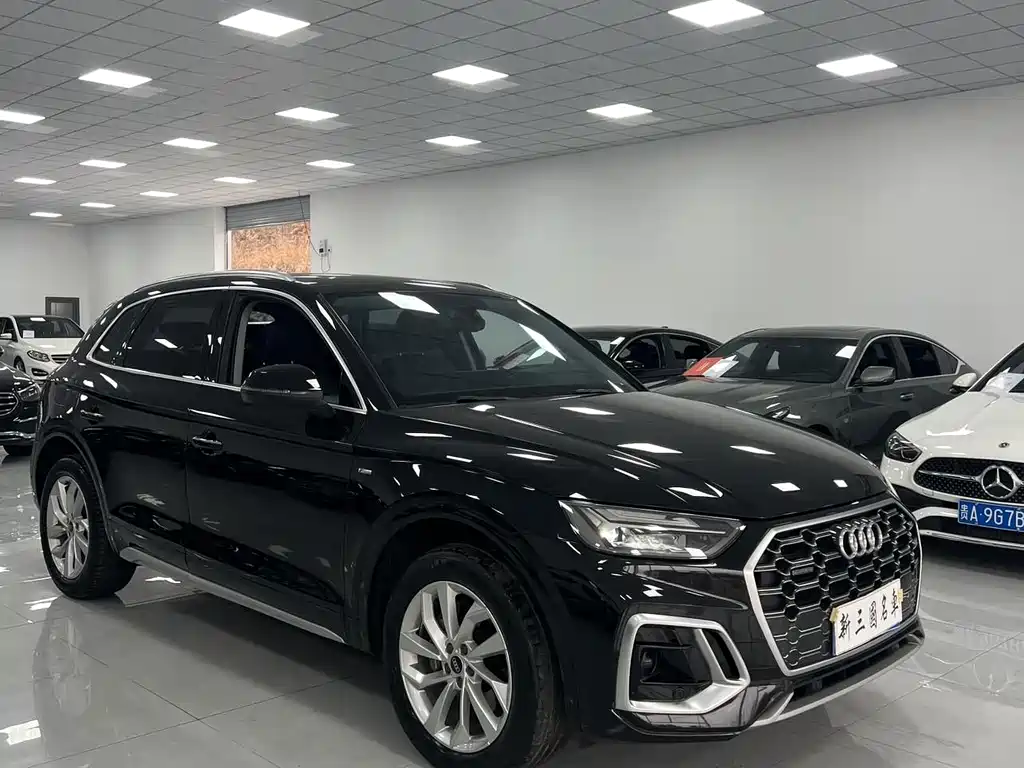 Audi Q5L 2022 40T luxury and dynamic model купить на сайте DeffCars