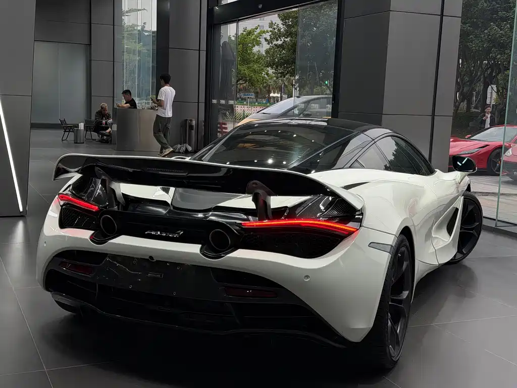 McLaren 720S 2019 4.0T Coupe купить на сайте DeffCars