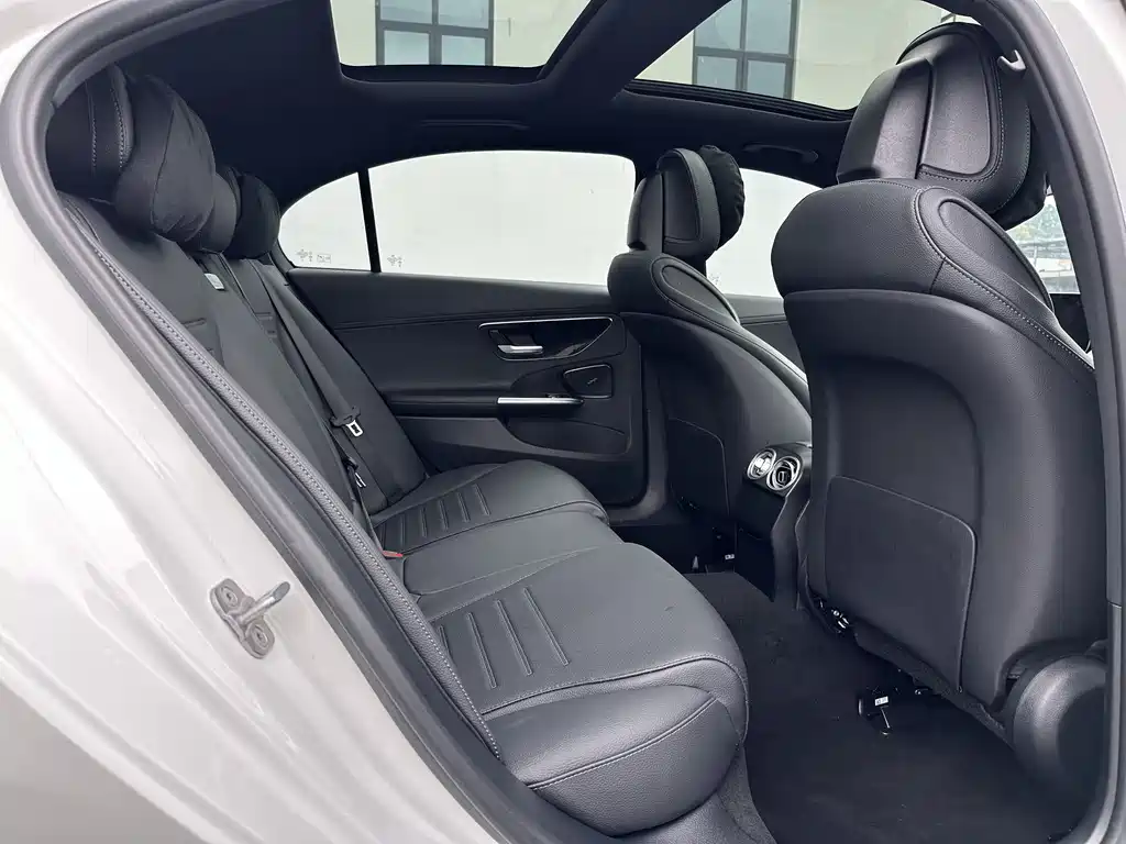 Mercedes-Benz C-Class 2024 C 260 L Sports Edition купить на сайте DeffCars