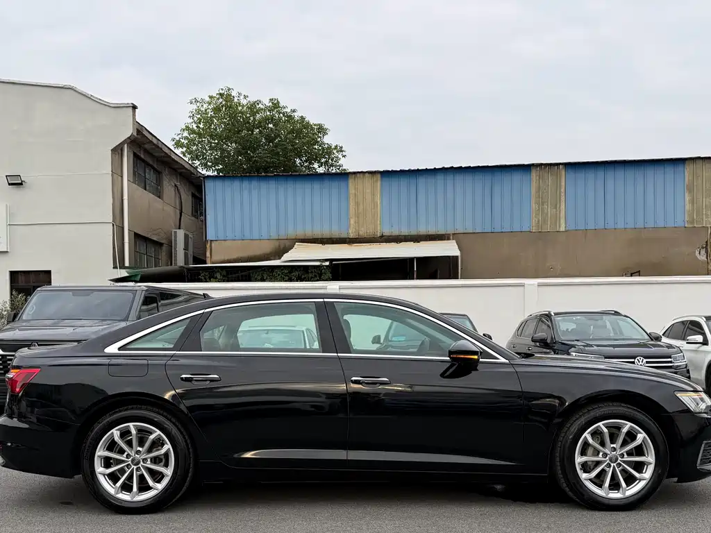 Audi A6L 2020 40 TFSI Luxurious and Elegant Model купить на сайте DeffCars