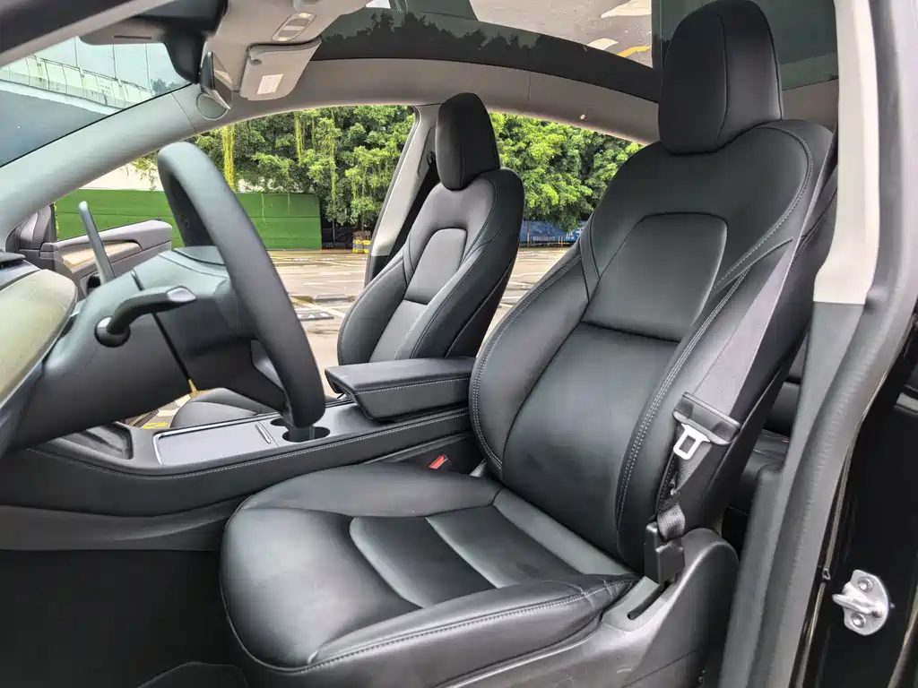 Model Y 2022 rear-wheel drive version купить на сайте DeffCars