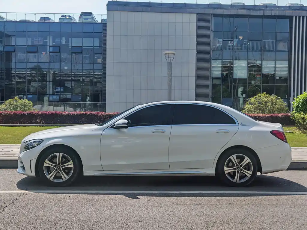 Mercedes-Benz C-Class 2021 C 260 L Sports Edition купить на сайте DeffCars