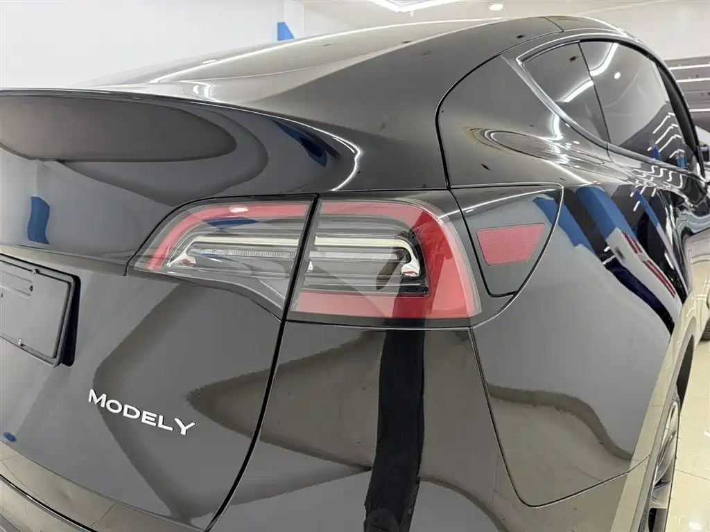 Model Y 2022 facelift rear-wheel drive version купить на сайте DeffCars