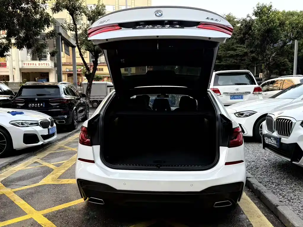 BMW 6 Series GT 2020 630i M Sports Package купить на сайте DeffCars