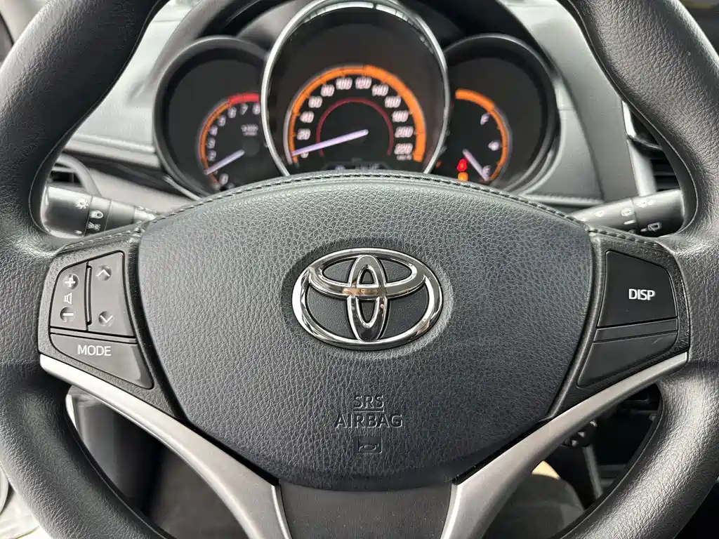 Yaris L Zhixuan 2022 Dazzling X 1.5L CVT Deluxe Plus Edition купить на сайте DeffCars