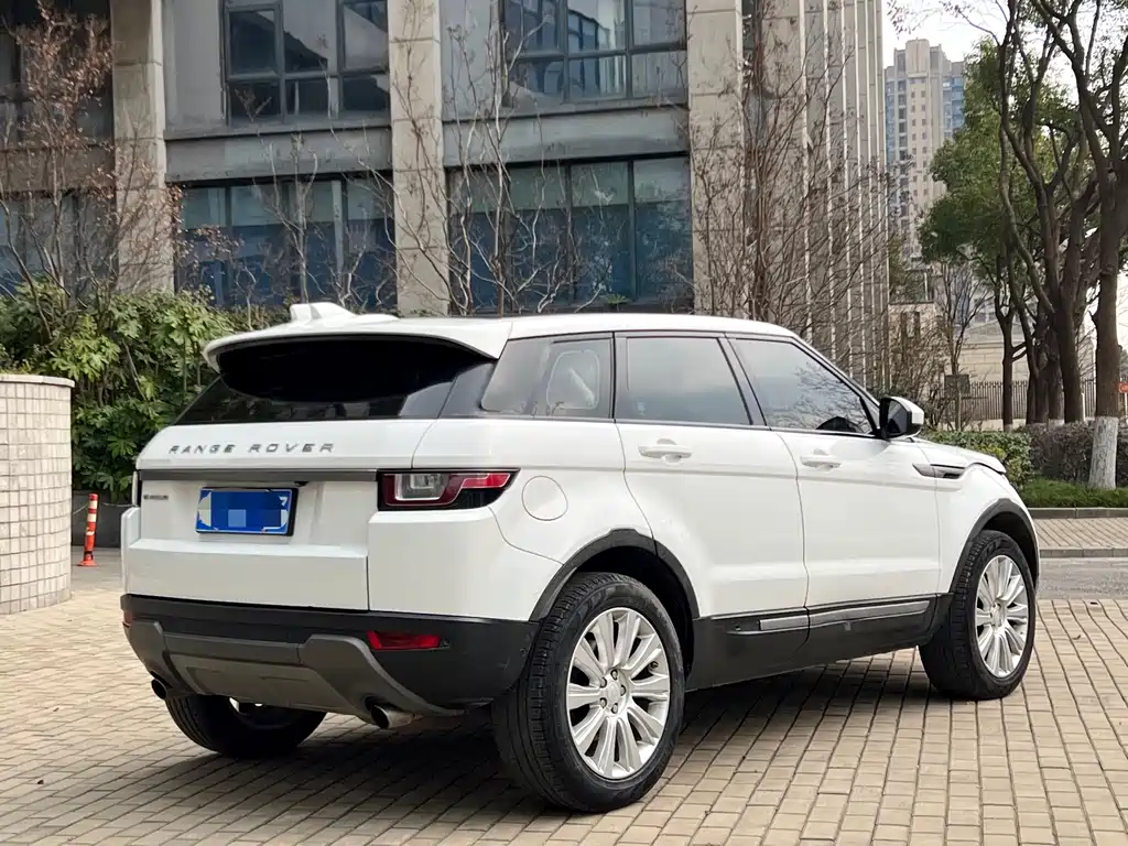 Range Rover Evoque 2018 240PS SE Zhiyao Edition купить на сайте DeffCars