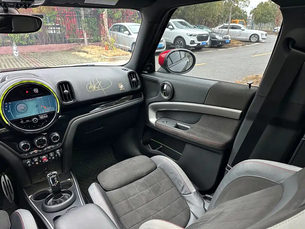MINI JCW COUNTRYMAN 2021 2.0T JOHN COOPER WORKS A купить на сайте DeffCars