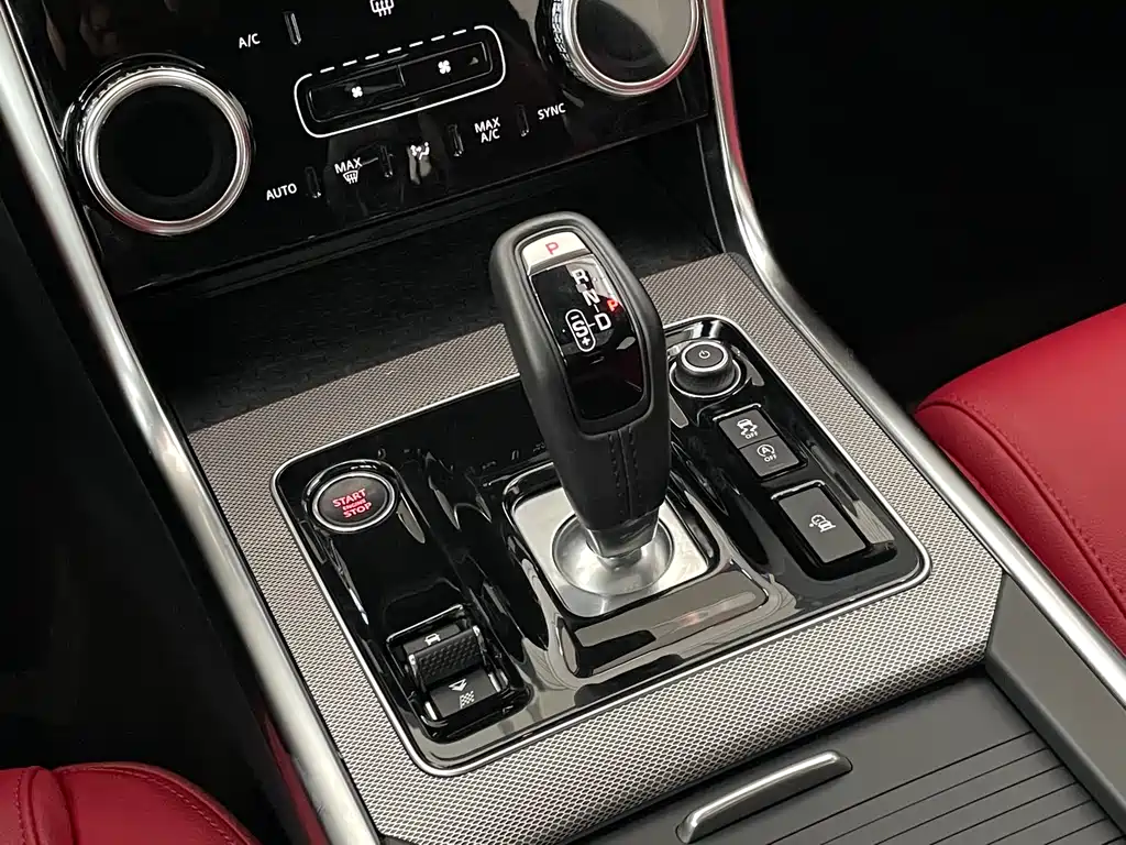 Jaguar XEL 2021 2.0T 250PS R-DYNAMIC S Advanced Sports Edition купить на сайте DeffCars