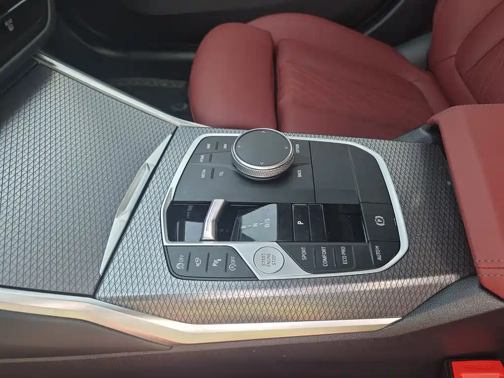 BMW 3 Series 2025 330Li M Sports Night Package купить на сайте DeffCars