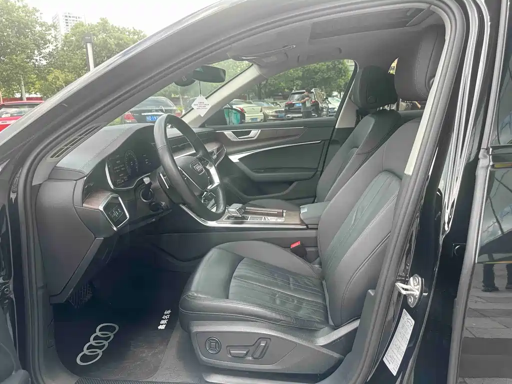 Audi A6 imported 2020 allroad quattro explorer 55 TFSI exclusive off-road type купить на сайте DeffCars