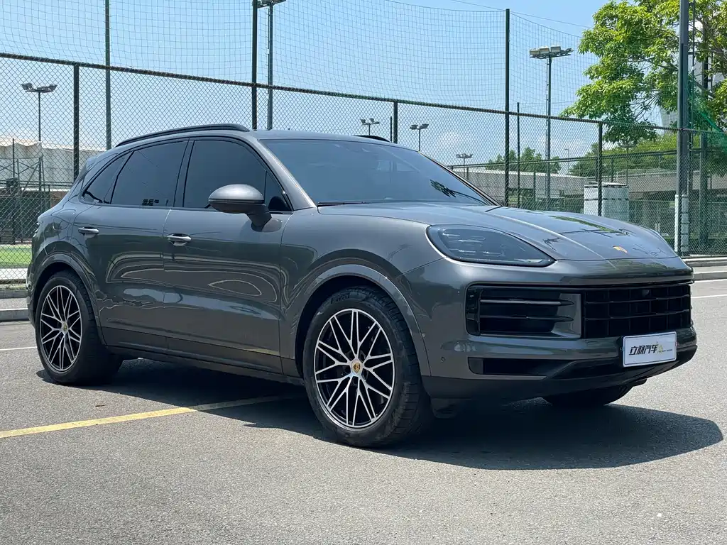 Cayenne 2024 Cayenne 3.0T купить на сайте DeffCars