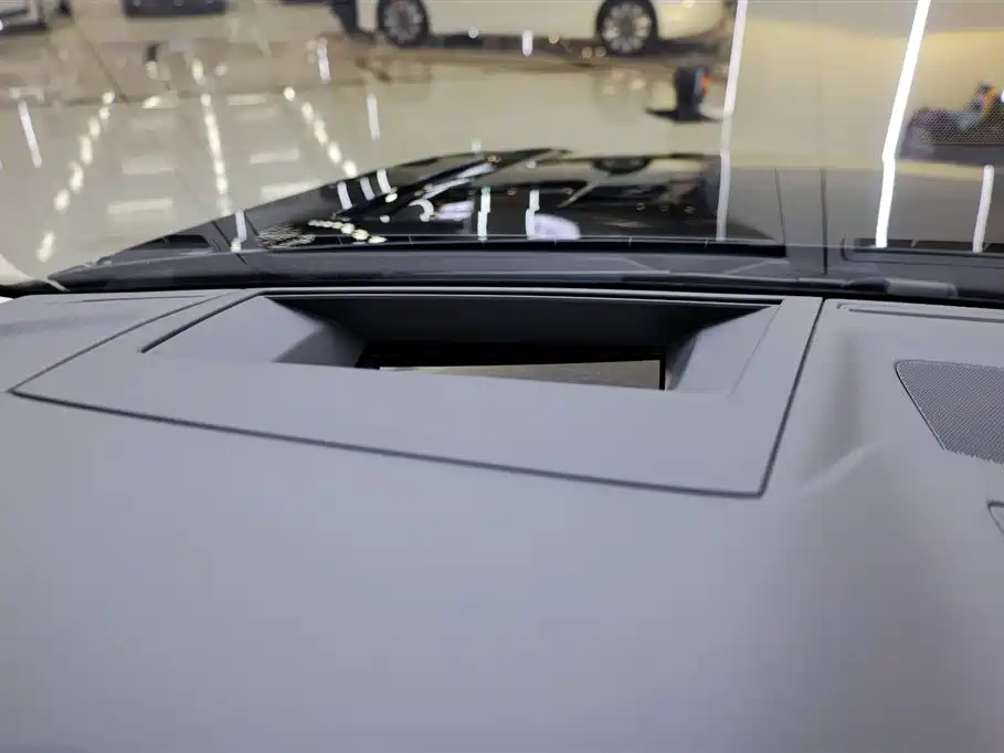 Touareg 2019 3.0TSI Ruifeng Edition National VI купить на сайте DeffCars