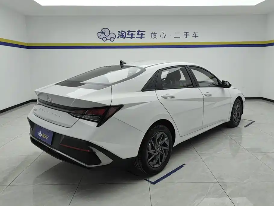 Elantra 2023 1.5L CVT GLS Leading Edition купить на сайте DeffCars