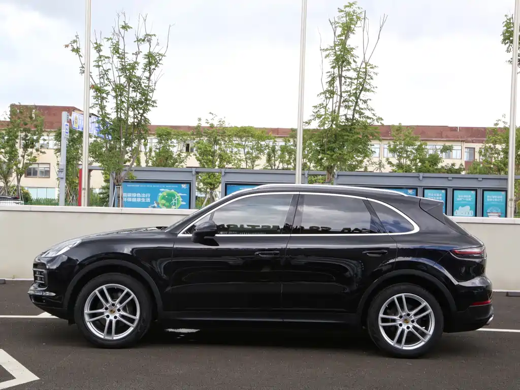 Cayenne 2019 Cayenne 3.0T купить на сайте DeffCars