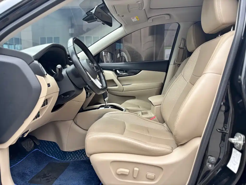 X-Trail 2019 2.0L CVT Intelligent Connected Seven-Seater Comfort Edition 2WD купить на сайте DeffCars