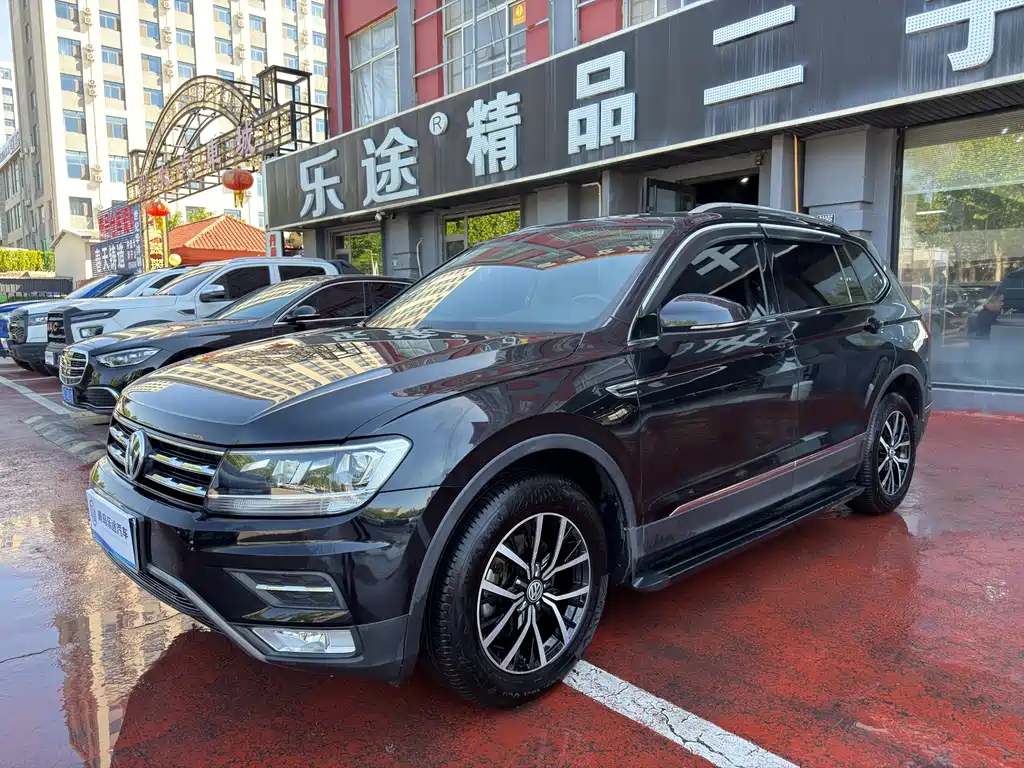Tiguan L 2018 facelift 330TSI automatic two-wheel drive luxury version купить на сайте DeffCars