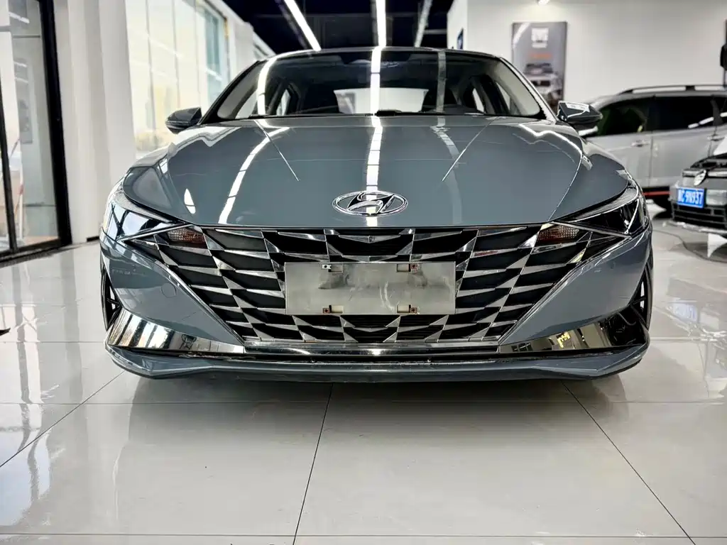 Elantra 2021 1.5L CVT LUX Premium Edition купить на сайте DeffCars