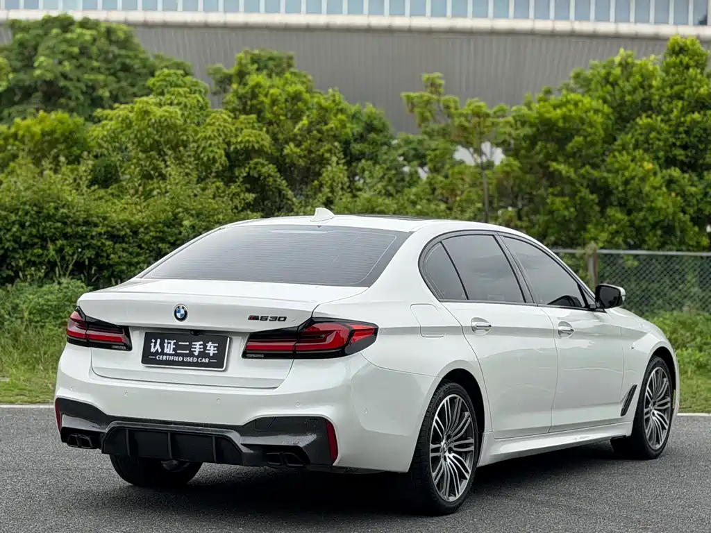BMW 5 Series 2018 530Li Leading M Sport Kit купить на сайте DeffCars