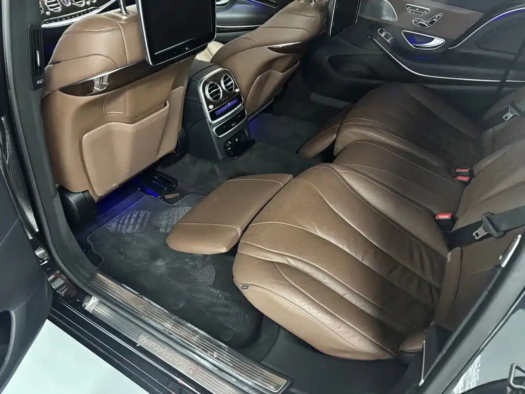 Maybach S-Class 2015 S 400 4MATIC купить на сайте DeffCars