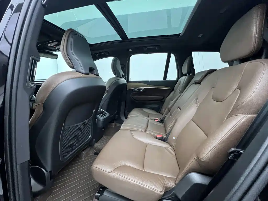 Volvo XC90 2024 B6 Zhiyi Luxury Edition 7 seats купить на сайте DeffCars