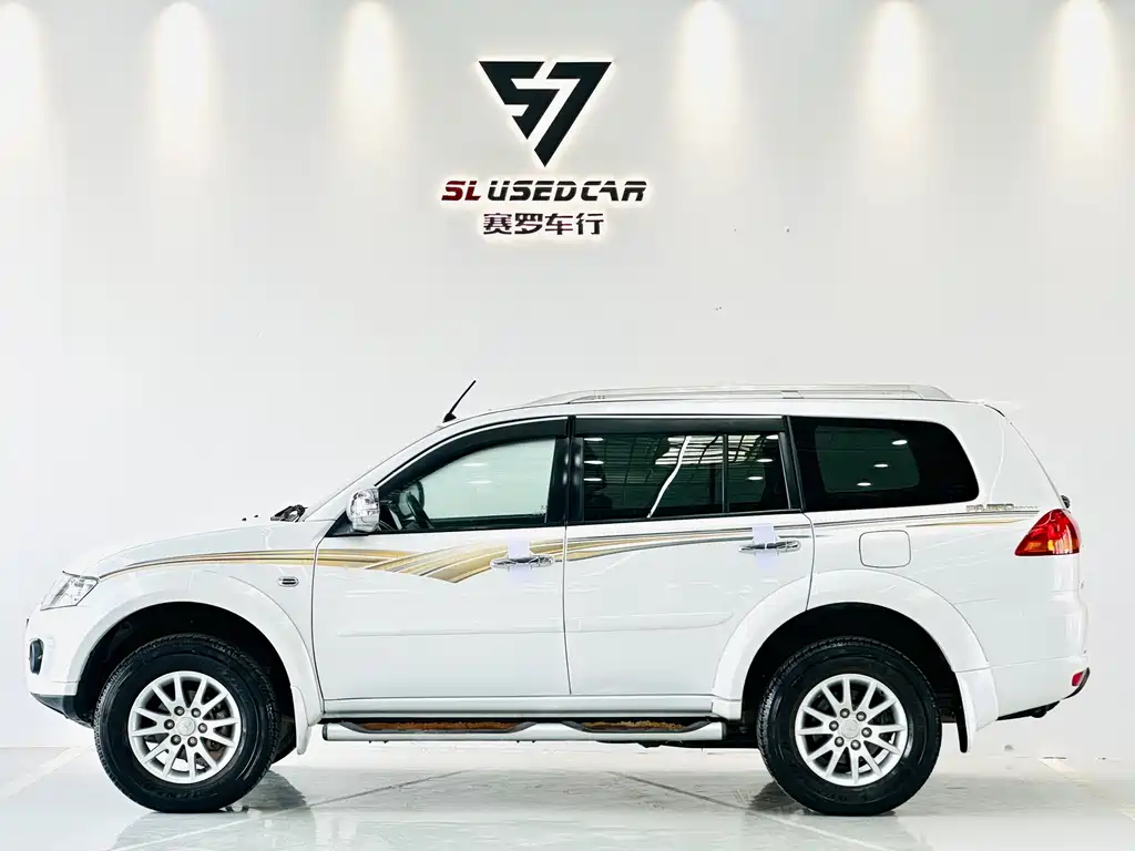 Pajero Jinchang 2013 3.0L automatic four-wheel drive flagship version купить на сайте DeffCars