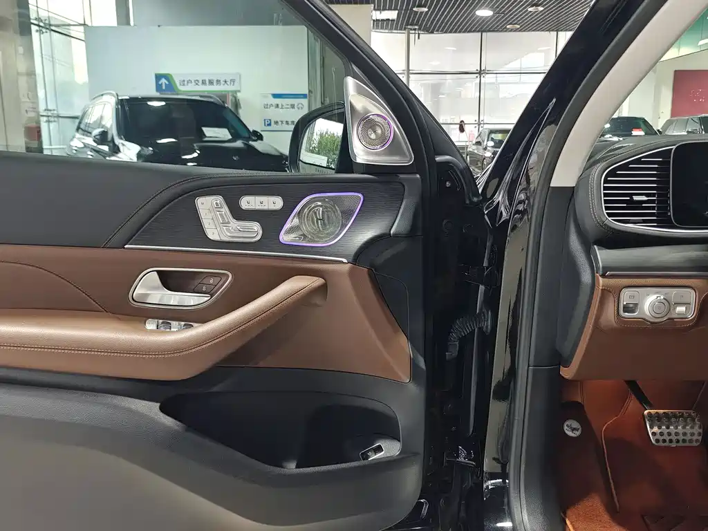 Mercedes-Benz GLS 2024 GLS 450 4MATIC Fashion Model купить на сайте DeffCars