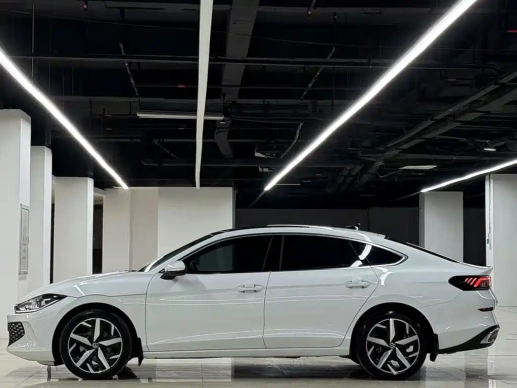 Lingdu 2025 Lingdu L 280TSI DSG Hot Edition купить на сайте DeffCars