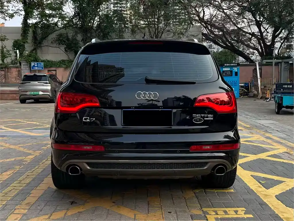 Audi Q7 2013 35 TFSI exclusive model купить на сайте DeffCars