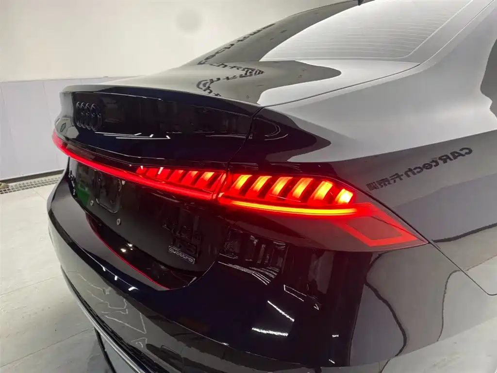 Audi A7L 2024 45 TFSI luxury model купить на сайте DeffCars