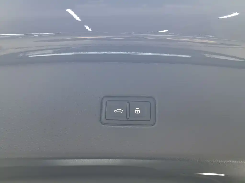 Audi Q5L Sportback 2022 facelift 40 TFSI luxury model купить на сайте DeffCars