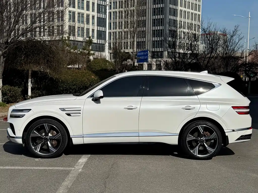 Genesis GV80 2024 2.5T four-wheel drive flagship version 5 seats купить на сайте DeffCars