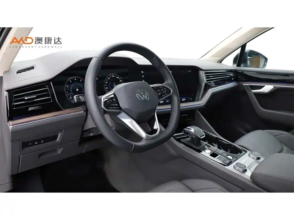 Touareg/3.0T/23 models/Ruixiang version. Classic sports package купить на сайте DeffCars