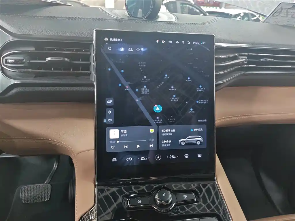 NIO ES8 2020 415KM six-seater version купить на сайте DeffCars