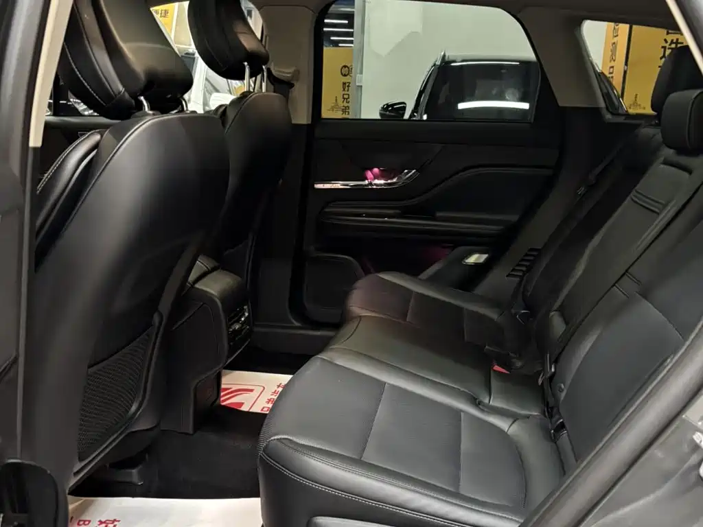 Adventurer 2024 2.0T two-wheel drive exclusive edition купить на сайте DeffCars