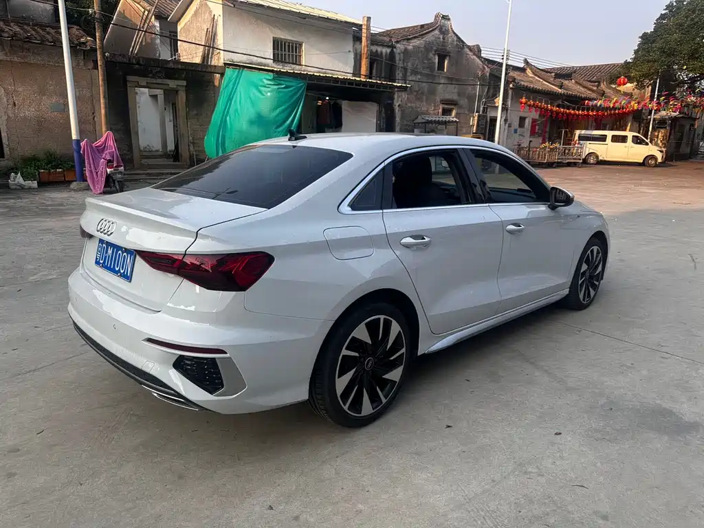 Audi A3 2024 A3L Limousine 35 TFSI Fashionable and Sporty купить на сайте DeffCars