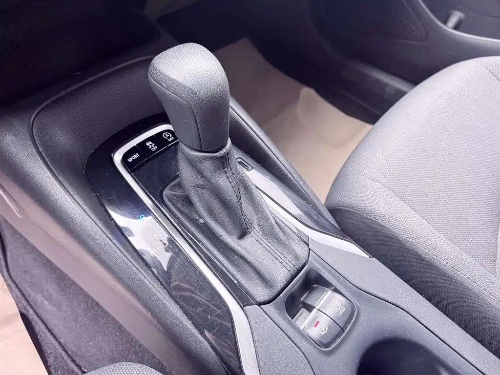 Corolla 2021 1.2T S-CVT Pioneer Edition купить на сайте DeffCars