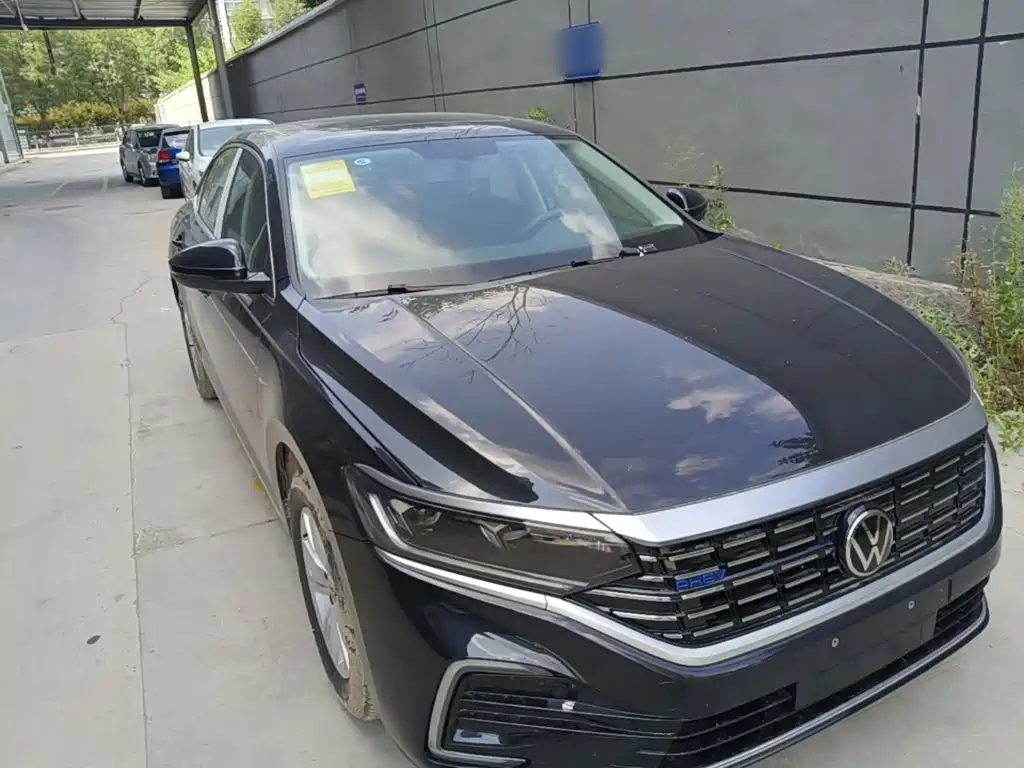 Passat Plug-in Hybrid 2025 430PHEV Hybrid Business Edition купить на сайте DeffCars
