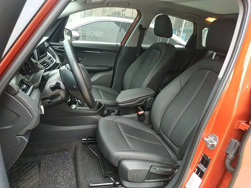 BMW 2 Series Touring 2019 218i Leading Model купить на сайте DeffCars