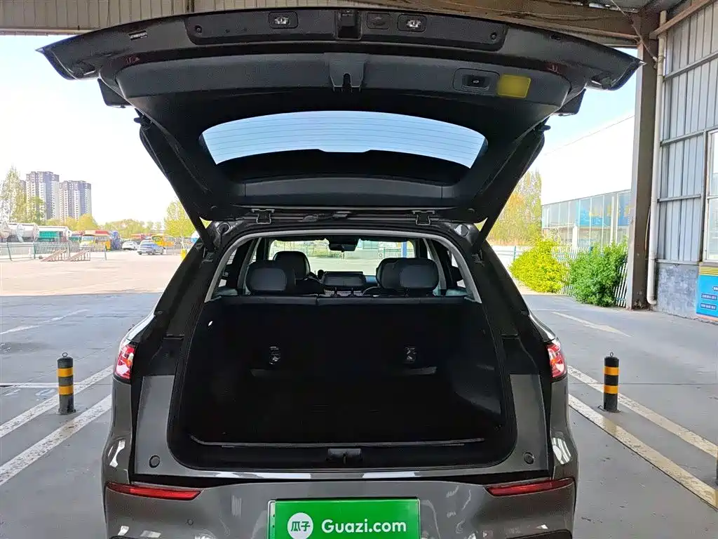 Galaxy E5 2024 530km Discovery+ Edition купить на сайте DeffCars