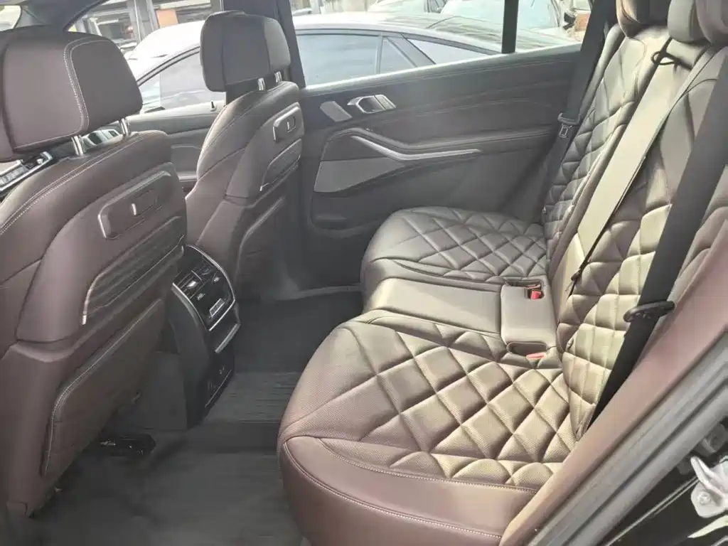 BMW X5 2023 xDrive 40Li M Sports Night Package купить на сайте DeffCars