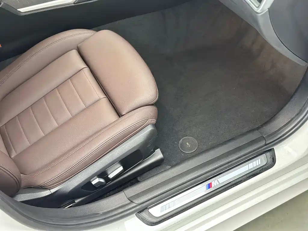 BMW 3 Series 2021 325i M Sports Package купить на сайте DeffCars