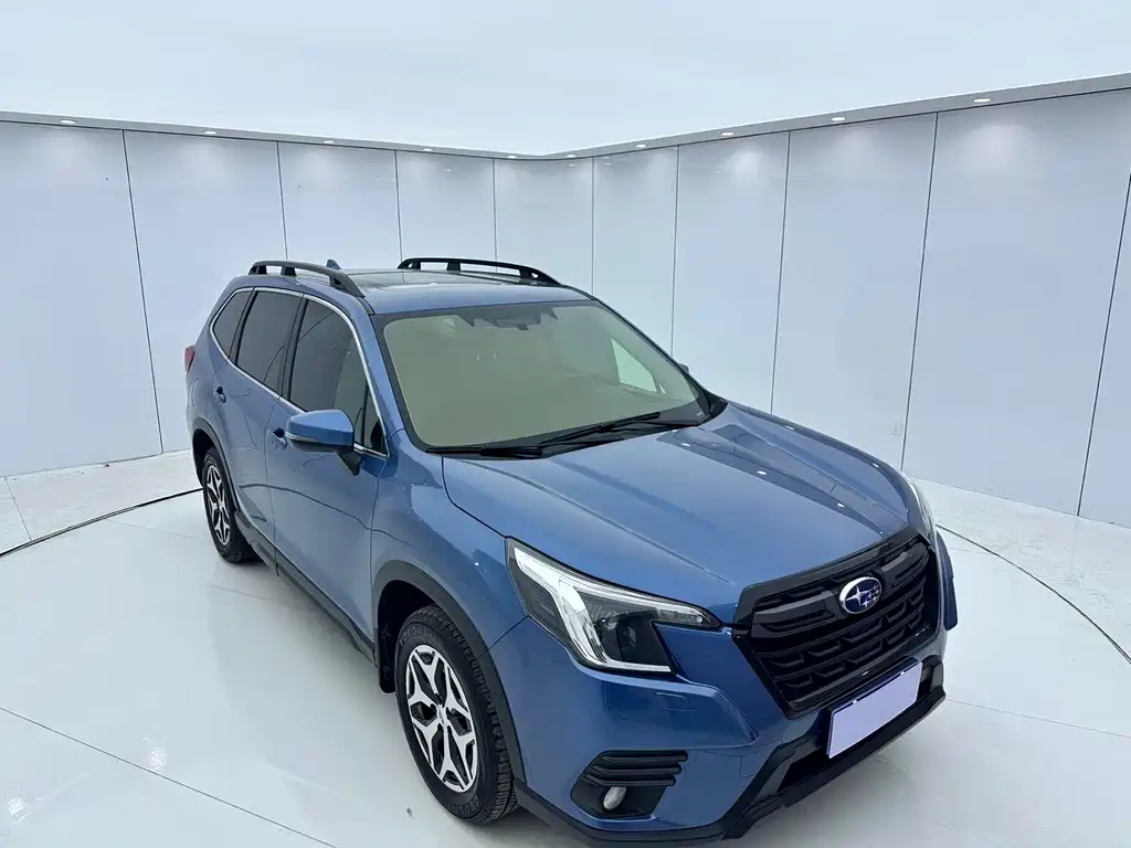 Forester 2022 2.0i AWD Deluxe Edition EyeSight купить на сайте DeffCars