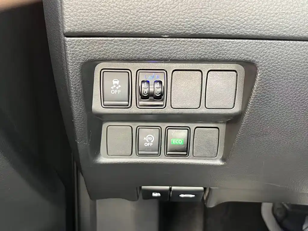 Qashqai 2022 2.0L CVT XV Prem Deluxe Edition купить на сайте DeffCars