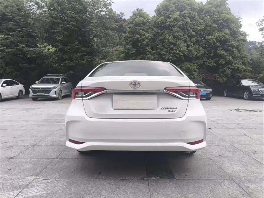 Corolla 2021 1.2T S-CVT Elite PLUS Edition купить на сайте DeffCars