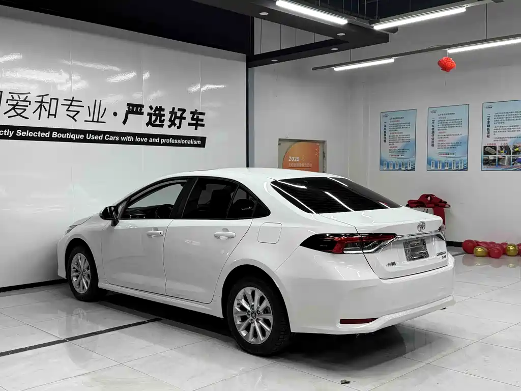 Corolla 2019 1.2T S-CVT GL-i Deluxe Edition купить на сайте DeffCars