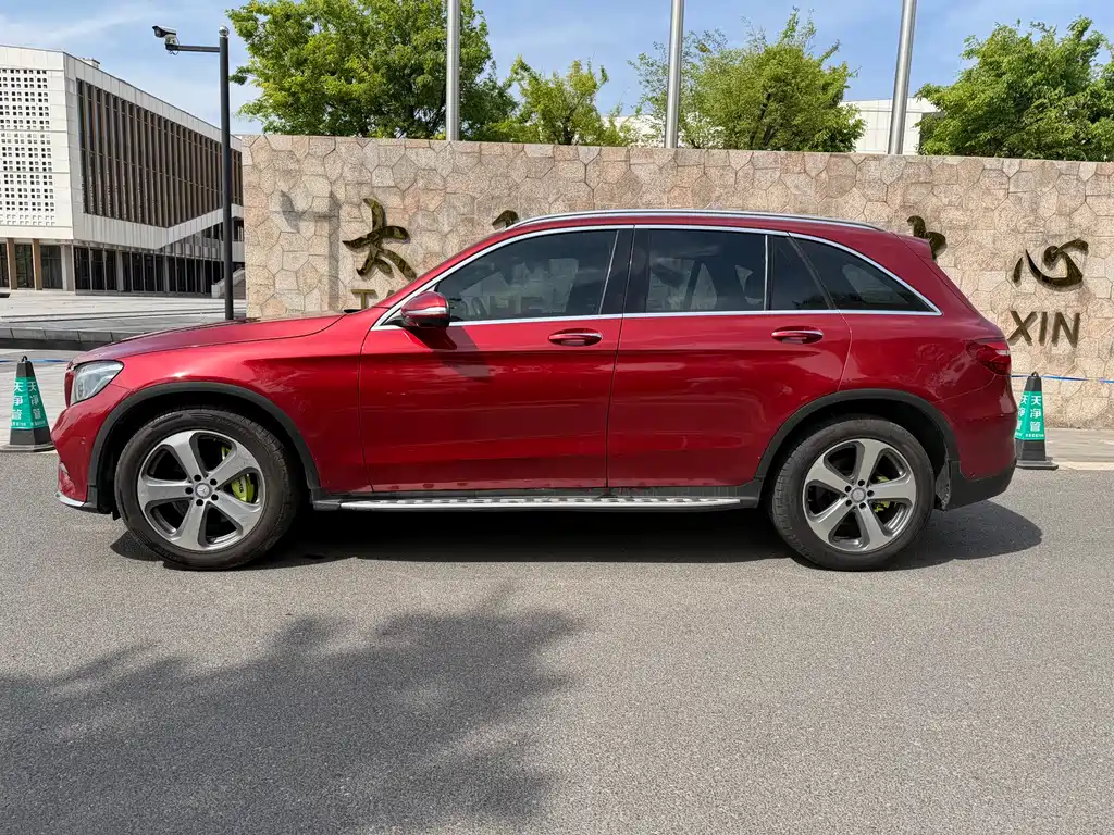 Mercedes-Benz GLC 2017 GLC 260 4MATIC luxury model купить на сайте DeffCars
