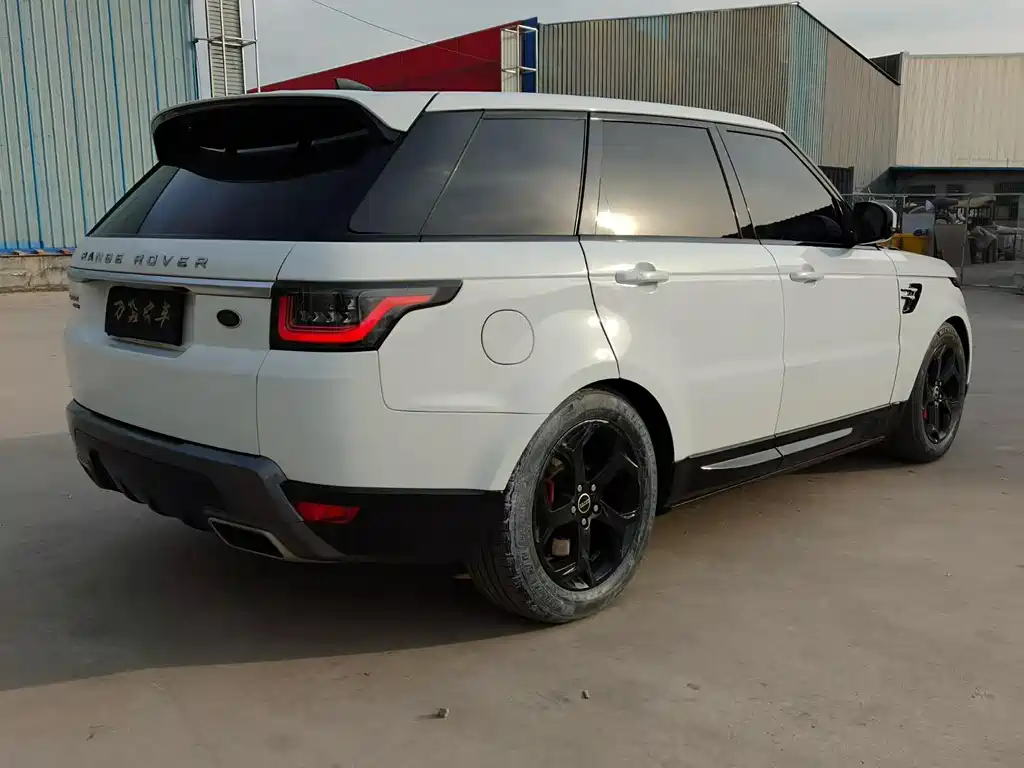 Range Rover Sport New Energy 2018 P400e купить на сайте DeffCars