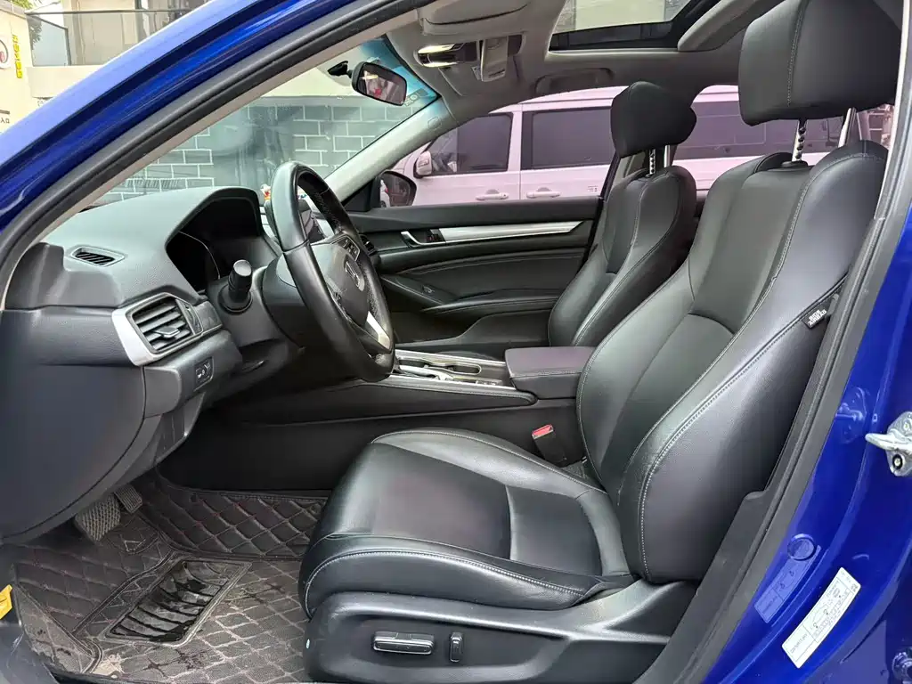 Accord 2018 260TURBO Elite Edition National V купить на сайте DeffCars